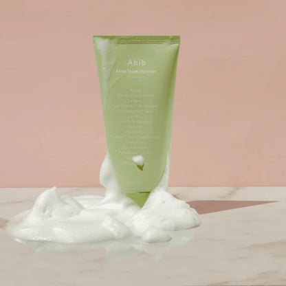 Akne-Reiniger mit Herzblatt-Schaum | Wonder Skin